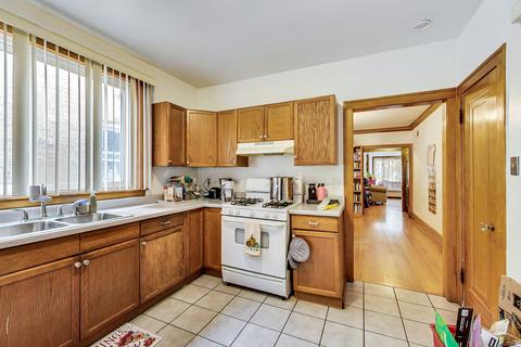 5446 N Spaulding Ave, Chicago, IL 60625 photo 11
