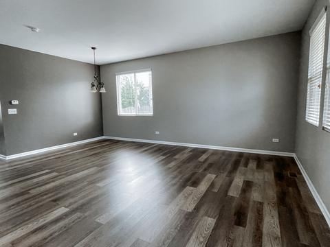 14405 Capital Dr, Plainfield, IL 60544 photo 4