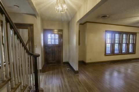 238 Sunset Ave, Aurora, IL 60506 photo 4