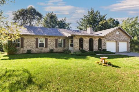 18470 N Arrowhead Ln, Danvers, IL 61732 photo 1