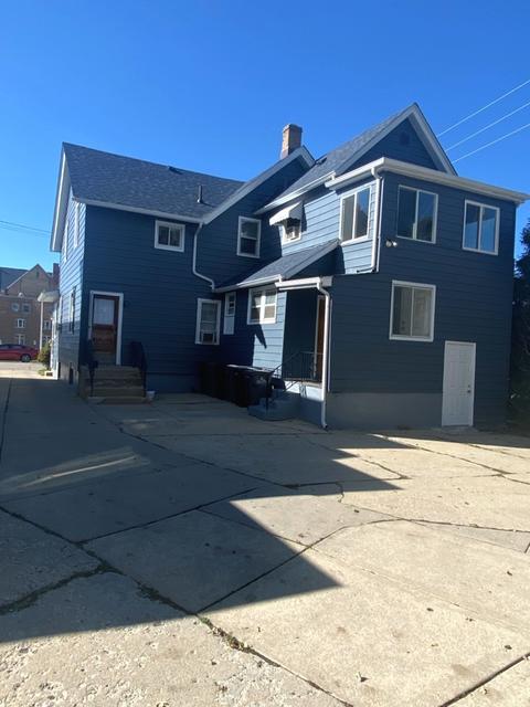 21 N Geneva St, Elgin, IL 60120 photo 3