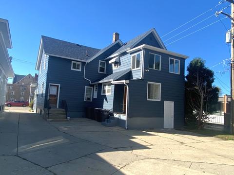 21 N Geneva St, Elgin, IL 60120 photo 2