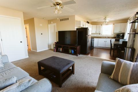 34 Andy Ct, Bloomington, IL 61704 photo 8