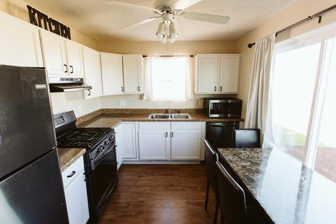 34 Andy Ct, Bloomington, IL 61704 photo 13
