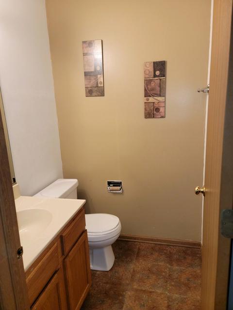 603 Devon Ln, Romeoville, IL 60446 photo 6