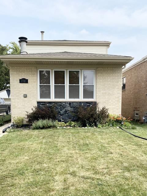 7717 Austin Ave, Burbank, IL 60459 photo 1