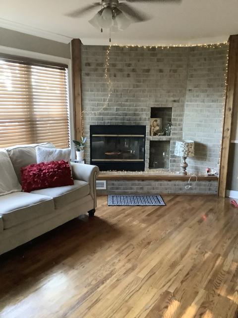 7717 Austin Ave, Burbank, IL 60459 photo 2