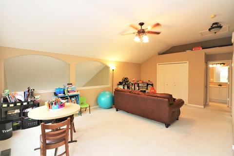 2457 Stonegate Rd, Algonquin, IL 60102 photo 17