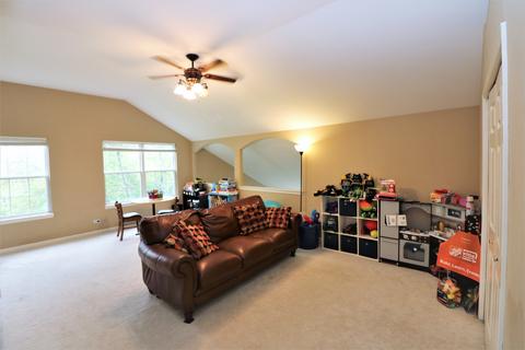2457 Stonegate Rd, Algonquin, IL 60102 photo 16