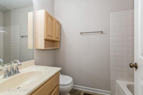 1109 Longford Rd, Bartlett, IL 60103 photo 10