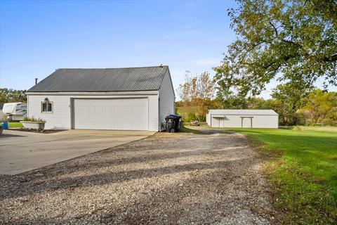 1703 Six Points Rd, Bloomington, IL 61701 photo 29