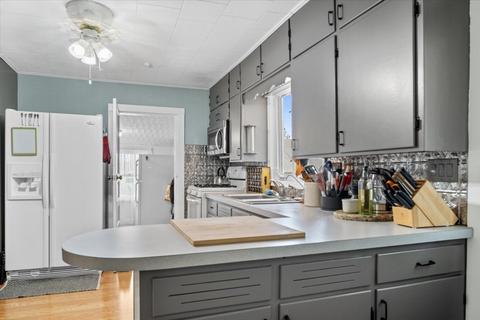 1703 Six Points Rd, Bloomington, IL 61701 photo 9