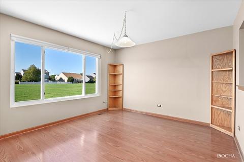 649 Chestnut Ridge Dr, Minooka, IL 60447 photo 7