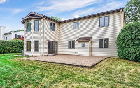 111 Lilac Ct, Rolling Meadows, IL 60008 photo 31
