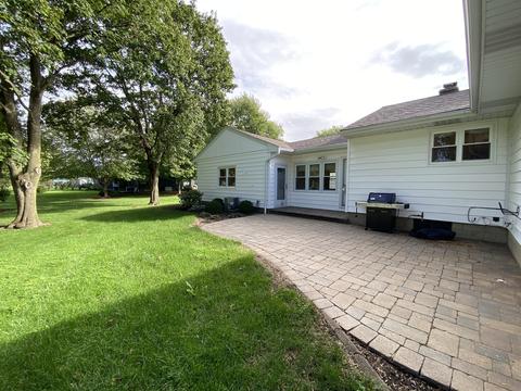 327 E Union St, Seneca, IL 61360 photo 29