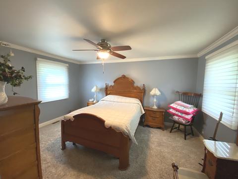 327 E Union St, Seneca, IL 61360 photo 11
