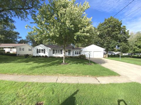 327 E Union St, Seneca, IL 61360 photo 2