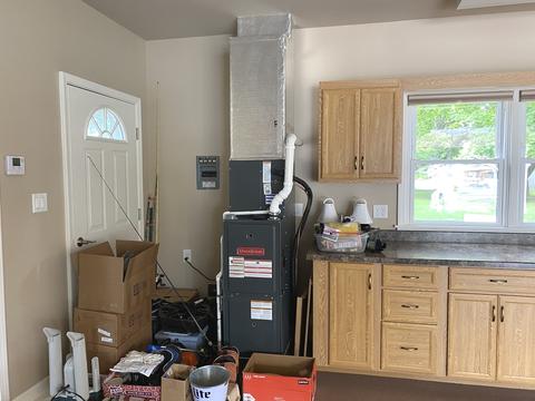 327 E Union St, Seneca, IL 61360 photo 21