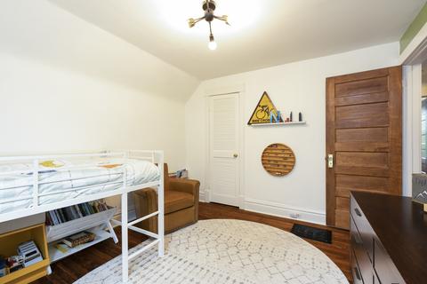 822 Mapleton Ave, Oak Park, IL 60302 photo 21