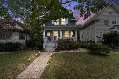 822 Mapleton Ave, Oak Park, IL 60302 photo 3