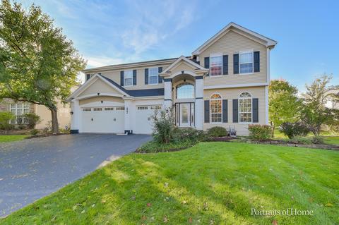 964 Commons Rd, Naperville, IL 60563 photo 1