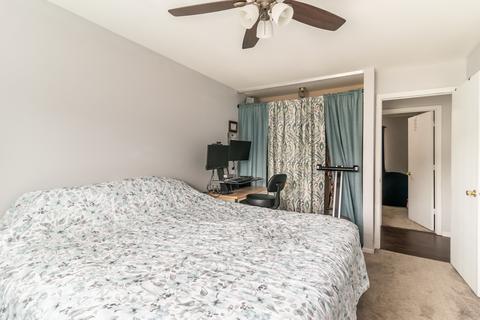 1020 Pheasant Run Ln, Aurora, IL 60504 photo 8