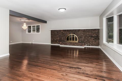 3301 Plum Grove Dr, Rolling Meadows, IL 60008 photo 2