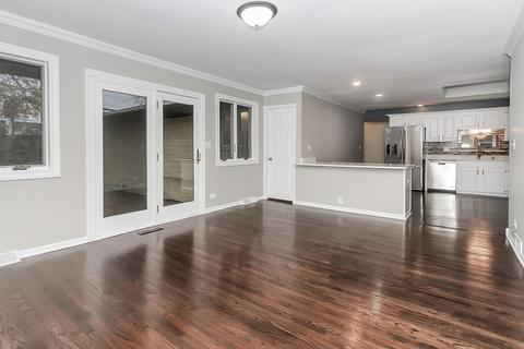 3301 Plum Grove Dr, Rolling Meadows, IL 60008 photo 9