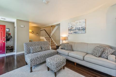 34 Timber Ter, Cary, IL 60013 photo 3