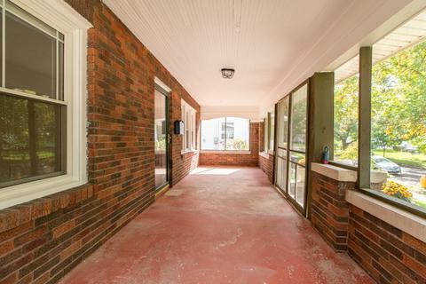 907 N Evans St, Bloomington, IL 61701 photo 3