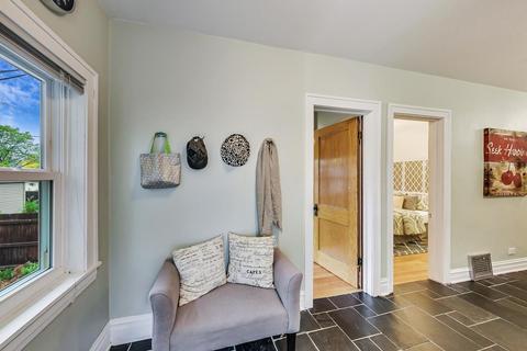 1027 Mapleton Ave, Oak Park, IL 60302 photo 16