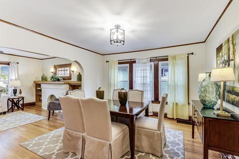 1027 Mapleton Ave, Oak Park, IL 60302 photo 7