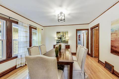 1027 Mapleton Ave, Oak Park, IL 60302 photo 6