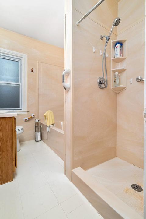 11235 S Artesian Ave, Chicago, IL 60655 photo 16