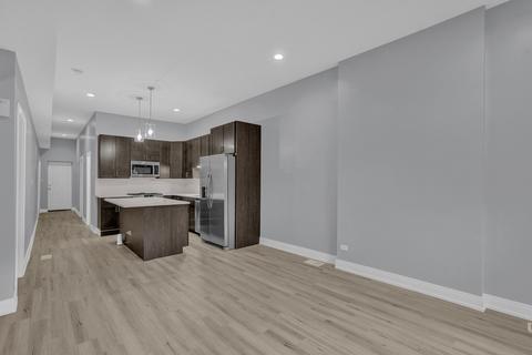 64 E 68th St, Chicago, IL 60637 photo 9