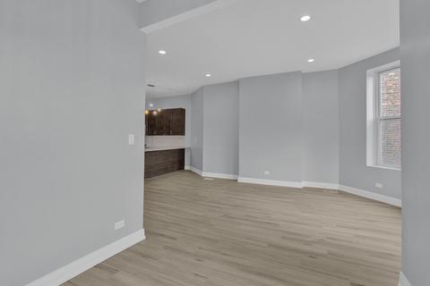 64 E 68th St, Chicago, IL 60637 photo 32