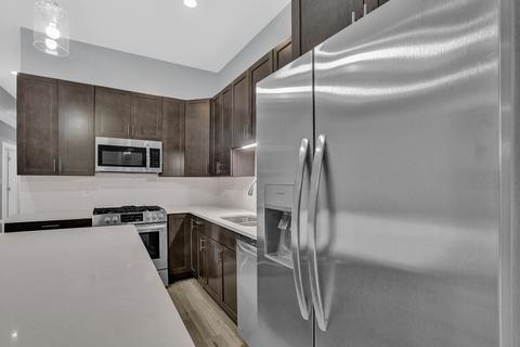 64 E 68th St, Chicago, IL 60637 photo 11