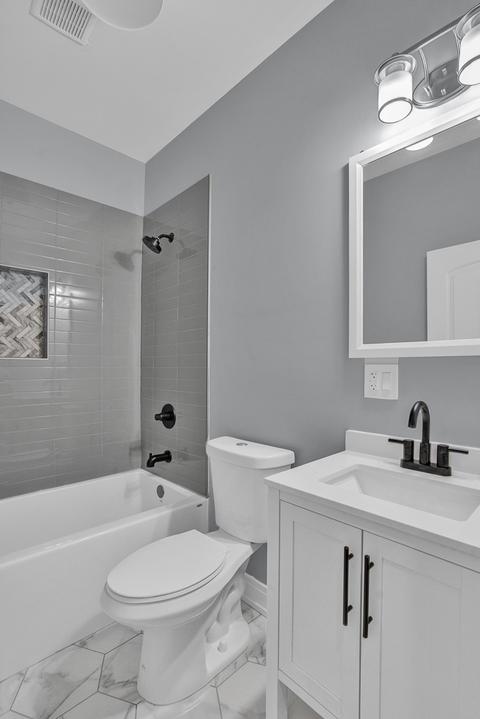64 E 68th St, Chicago, IL 60637 photo 17
