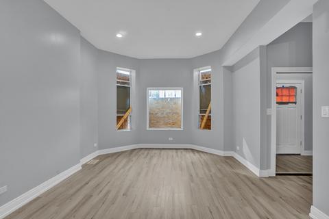 64 E 68th St, Chicago, IL 60637 photo 6