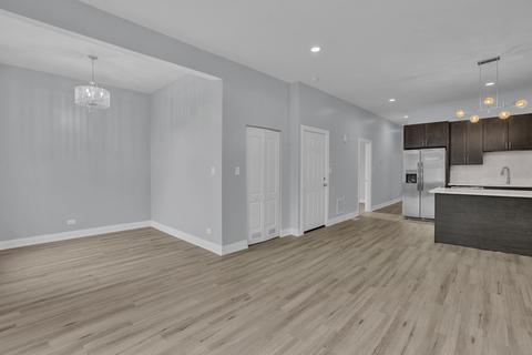 64 E 68th St, Chicago, IL 60637 photo 27