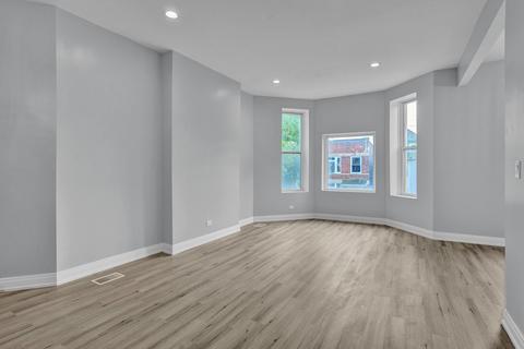 64 E 68th St, Chicago, IL 60637 photo 24