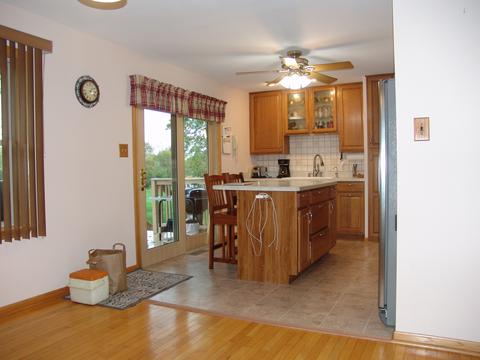22736 Lahon Rd, Steger, IL 60475 photo 11