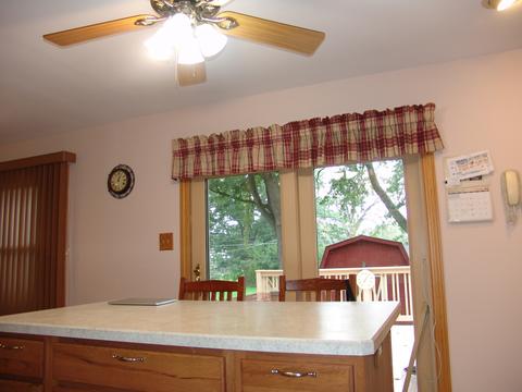 22736 Lahon Rd, Steger, IL 60475 photo 15