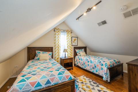 7606 S Artesian Ave, Chicago, IL 60652 photo 10
