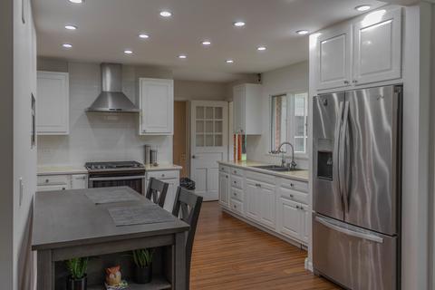 1128 Forest Dr, Elgin, IL 60123 photo 6