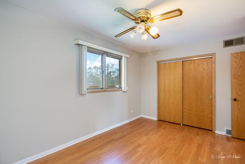 598 King Ln, Des Plaines, IL 60016 photo 9