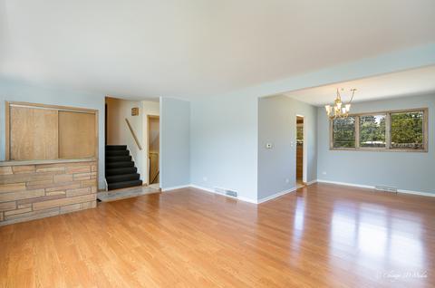 598 King Ln, Des Plaines, IL 60016 photo 6