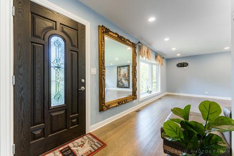 1115 Washington St, Bartlett, IL 60103 photo 5