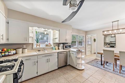 1015 W Vanmeter St, Kankakee, IL 60901 photo 8