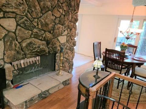 100 E Surrey Ln, Barrington, IL 60010 photo 22